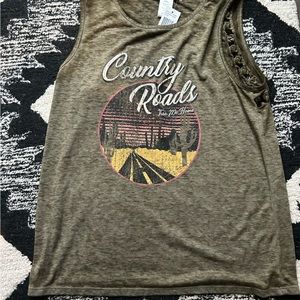 country roads tank